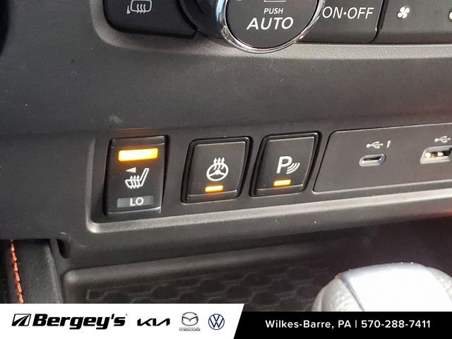 Used 2023 Nissan Frontier PRO-4X w/ Pro Convenience Package image 28