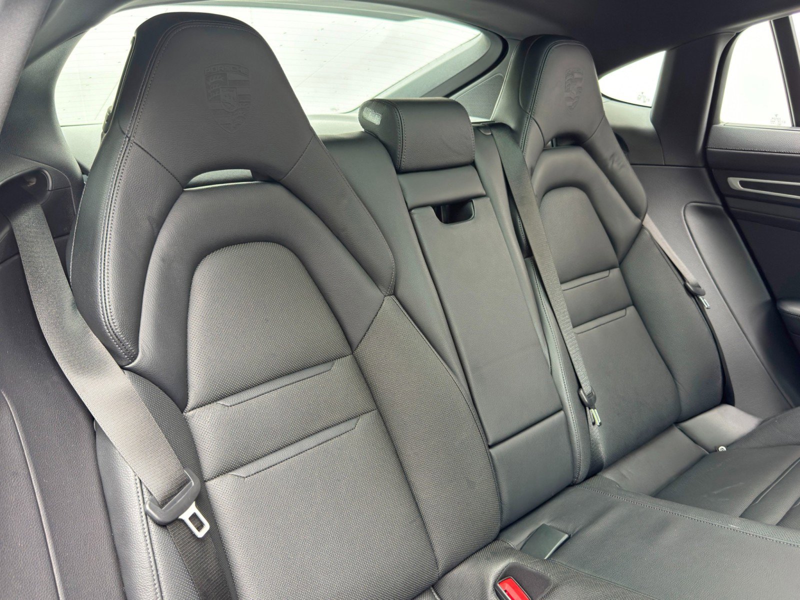 Used 2023 Porsche Panamera Platinum Edition RWD image 38