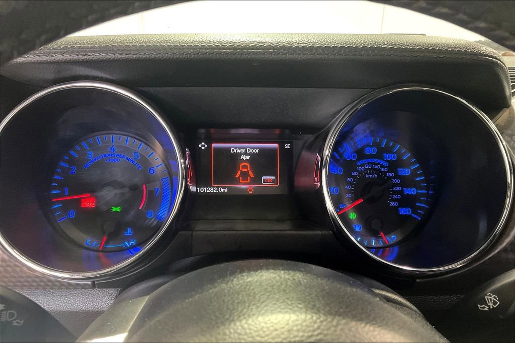 Used 2017 Ford Mustang GT Premium w/ GT Performance Package image 25