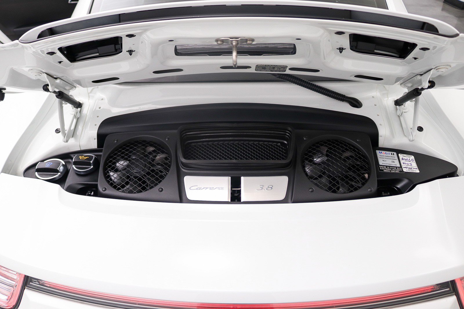 Used 2015 Porsche 911 Carrera 4S AWD/4WD image 37