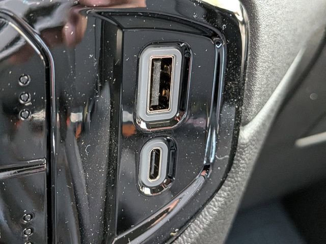 New 2026 GMC Sierra 1500 Elevation image 24