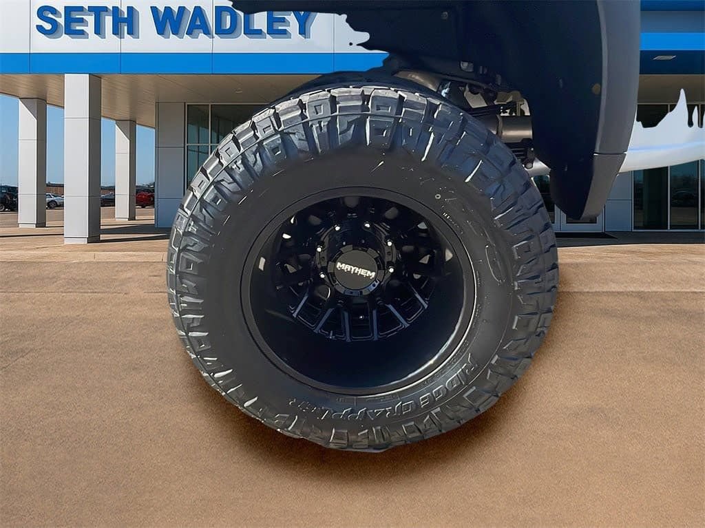 New 2026 Chevrolet Silverado 3500 High Country w/ High Country Premium Package AWD/4WD image 9