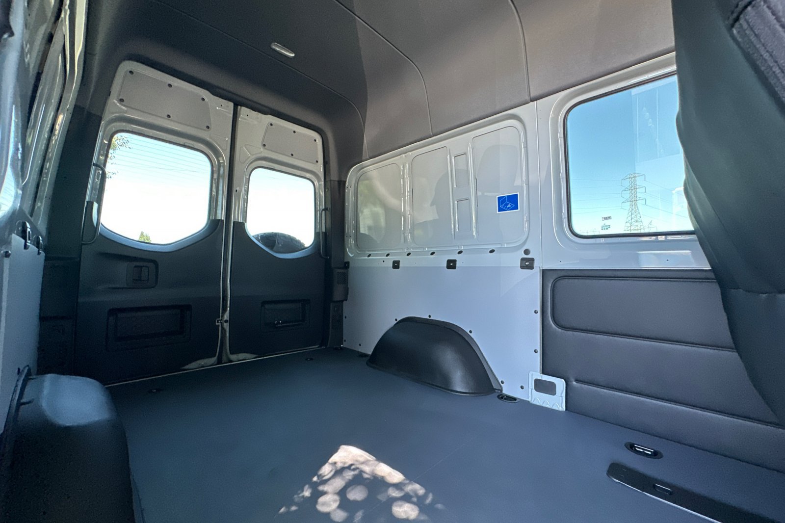 New 2026 Mercedes-Benz Sprinter 2500 image 15