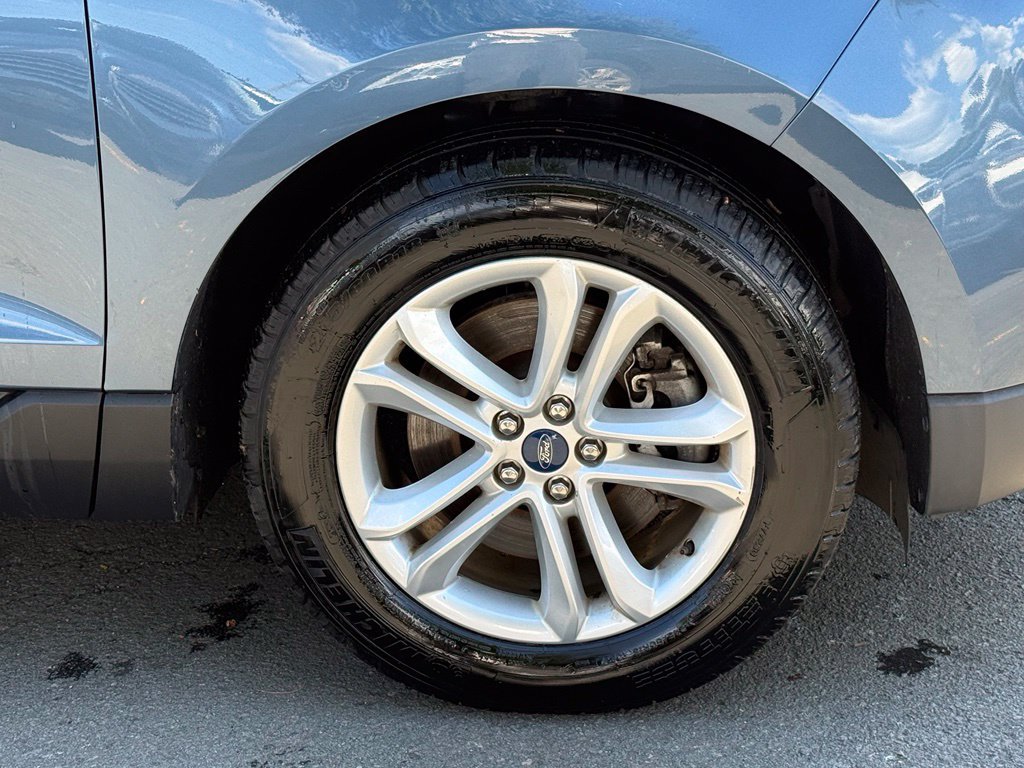 Used 2019 Ford Edge SEL w/ Equipment Group 201A AWD/4WD image 6