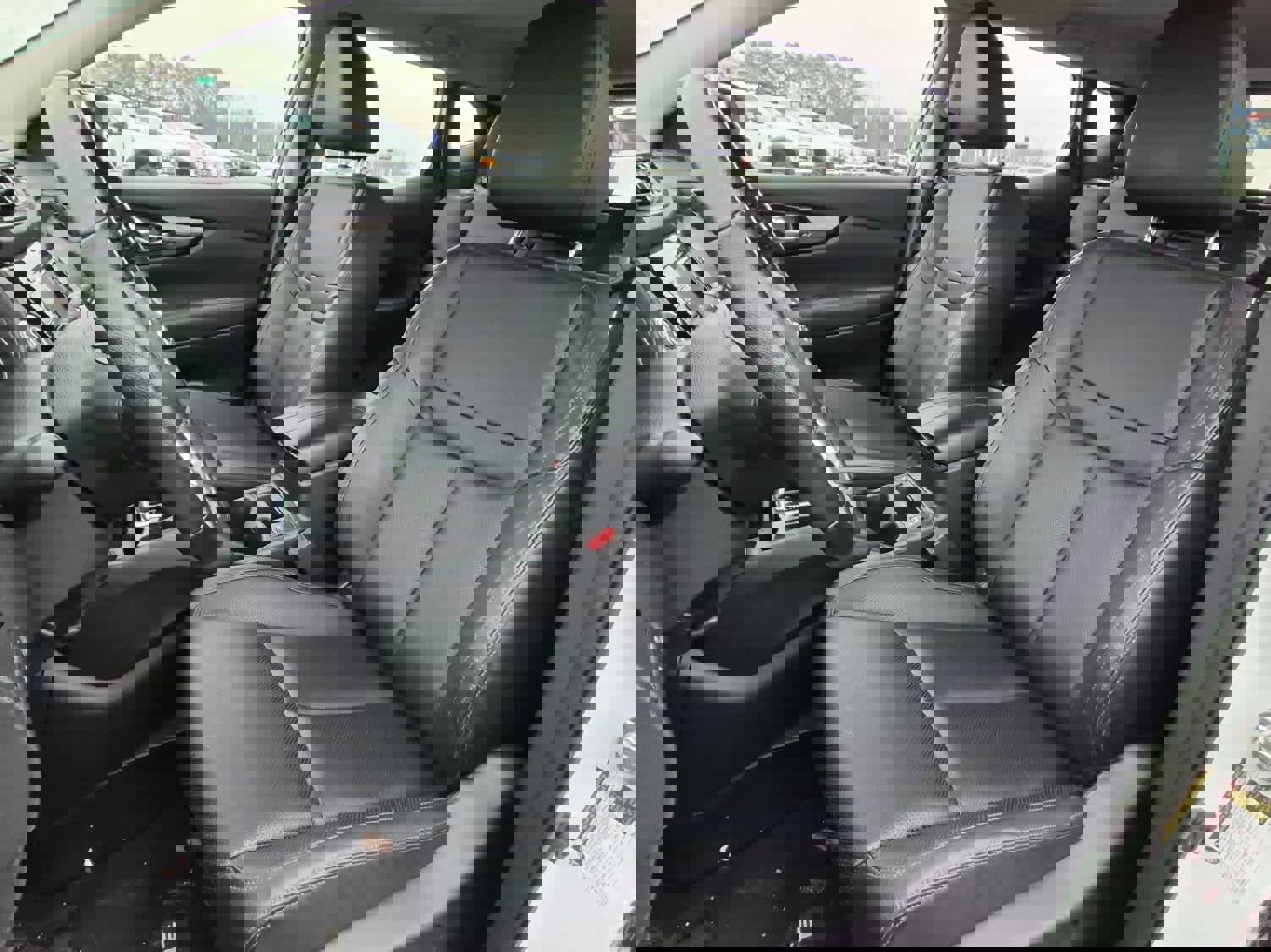 Used 2022 Nissan Rogue Sport SL image 10