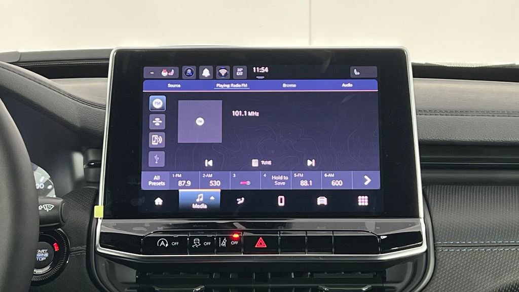 New 2026 Jeep Compass Latitude image 28