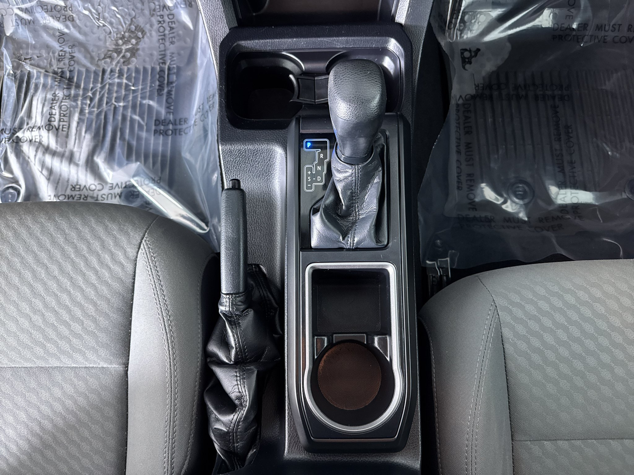 Used 2021 Toyota Tacoma SR AWD/4WD image 19