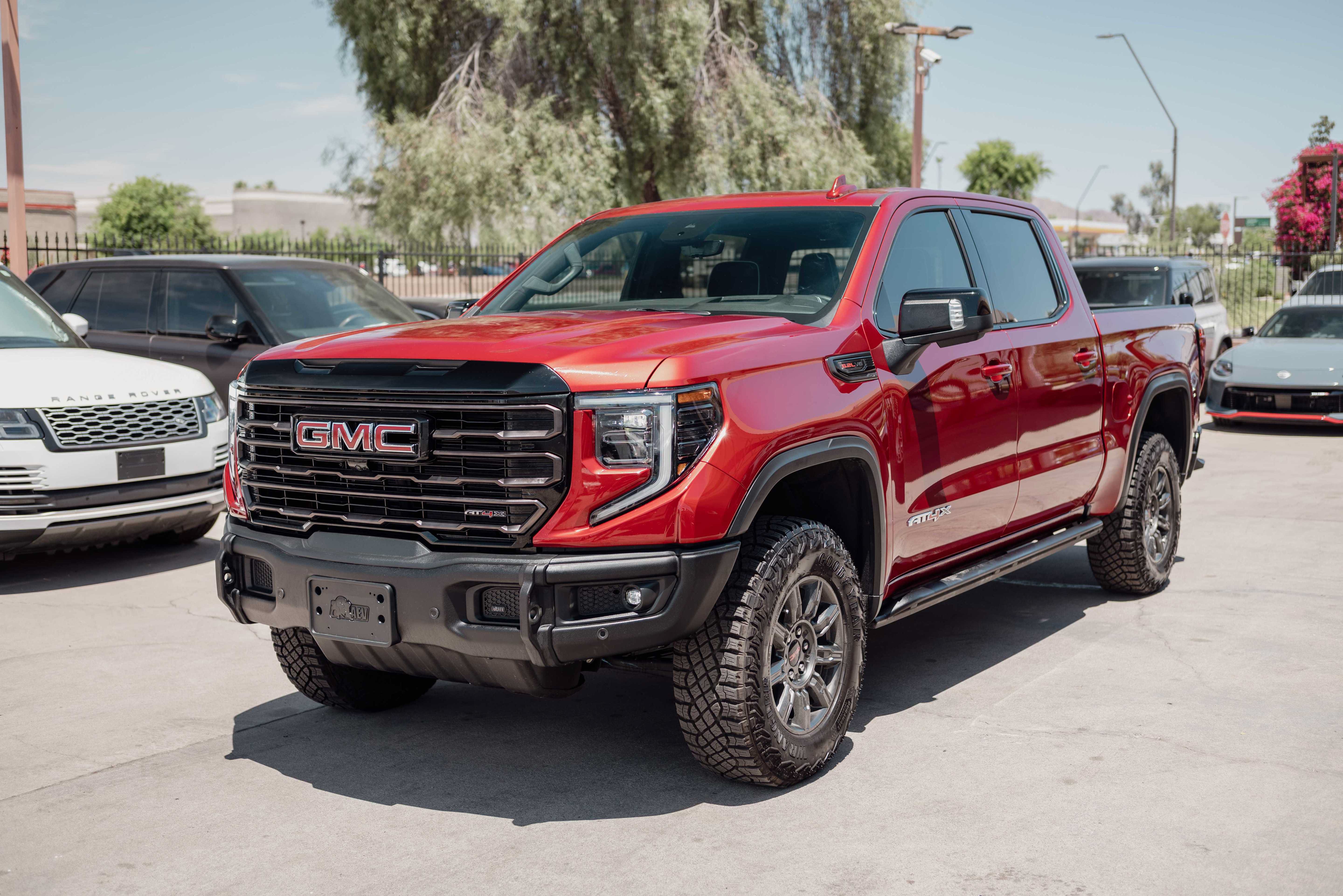 Used 2026 GMC Sierra 1500 AT4X AWD/4WD image 1