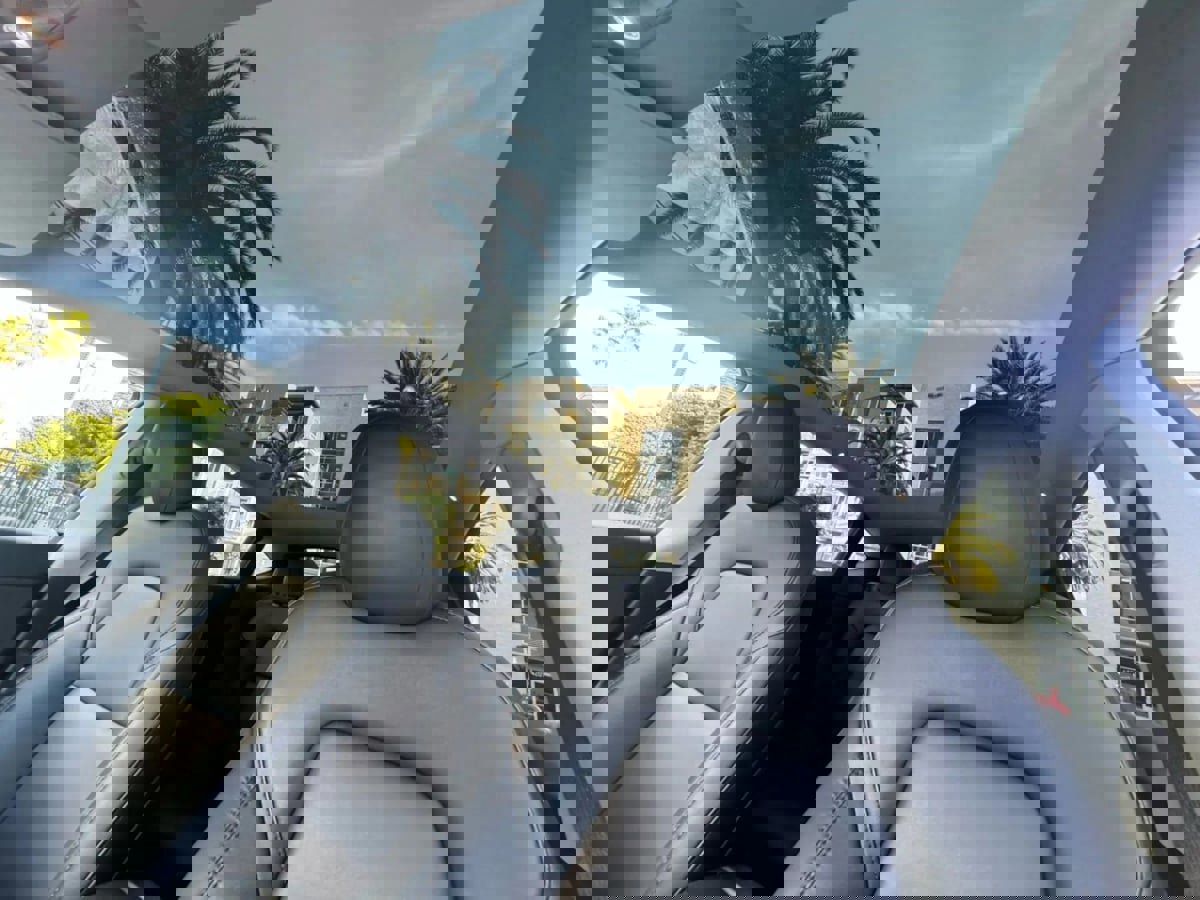 Used 2023 Tesla Model Y Long Range image 19