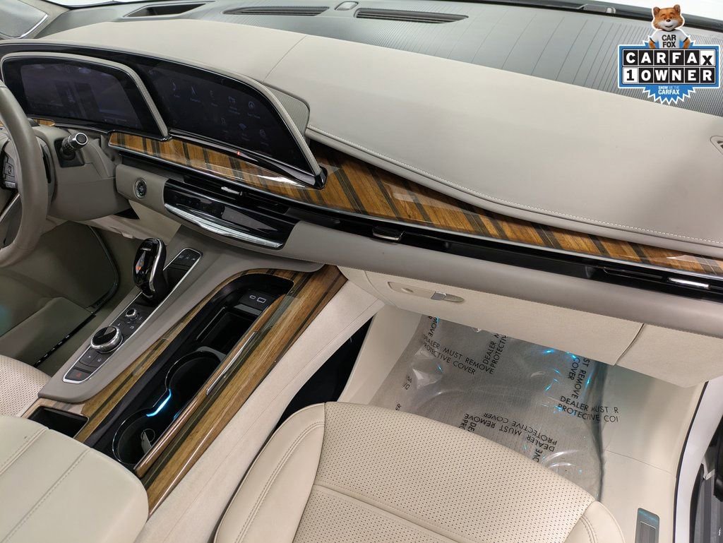 Used 2022 Cadillac Escalade Premium Luxury Platinum w/ Heavy-Duty Trailer Package image 30