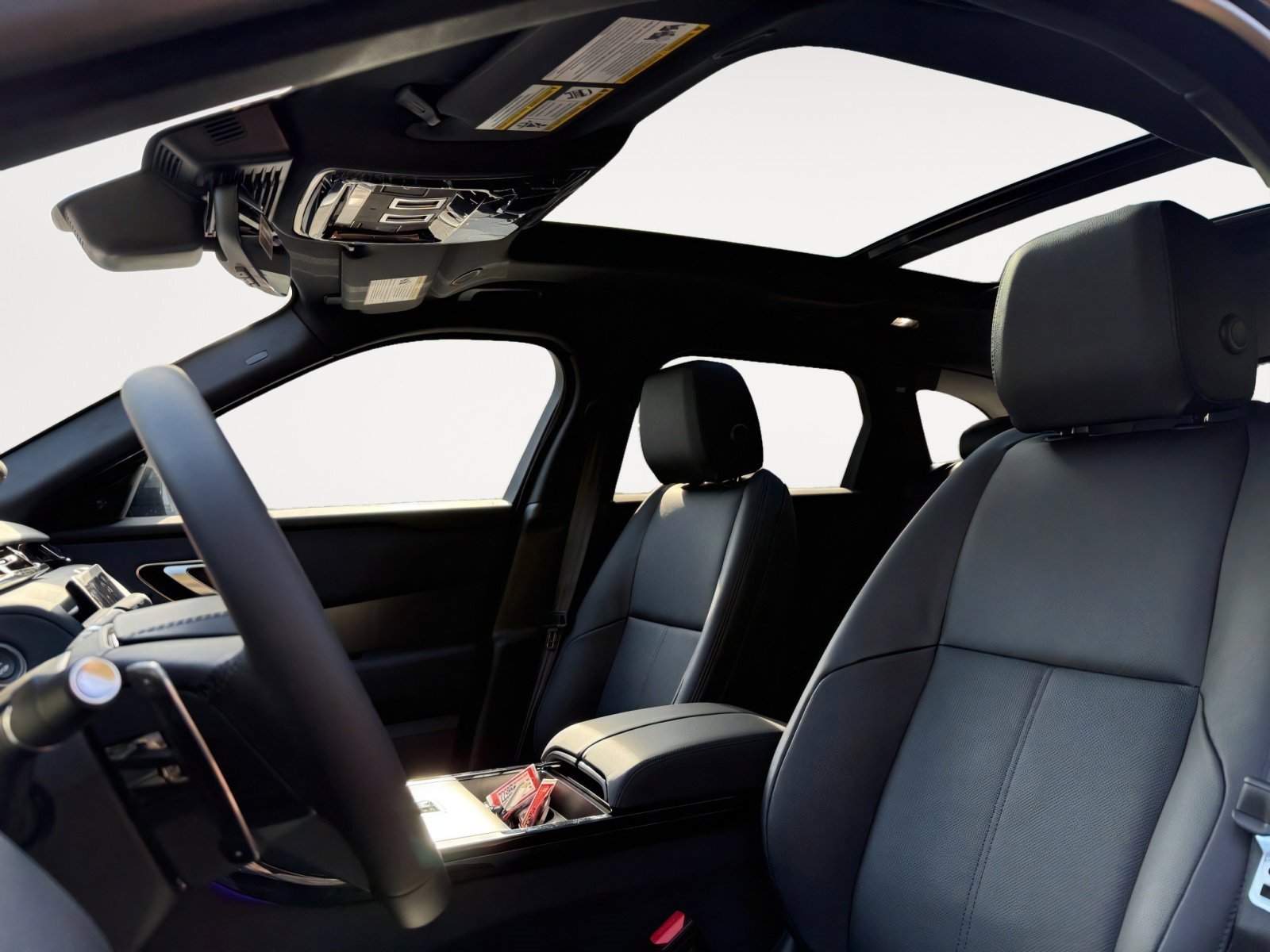 New 2026 Land Rover Range Rover Velar S image 7