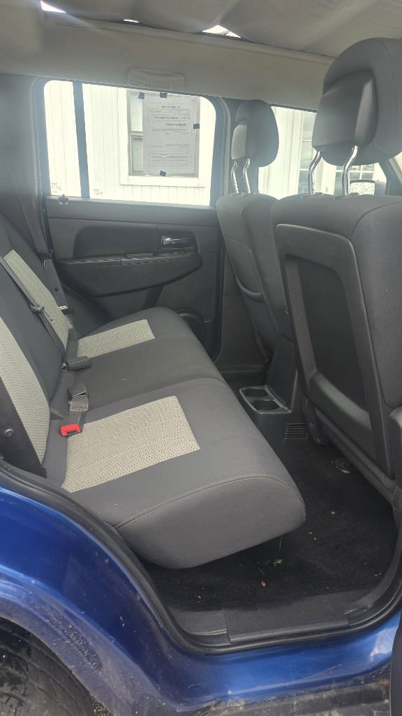 Used 2010 Jeep Liberty 4WD Sport image 7