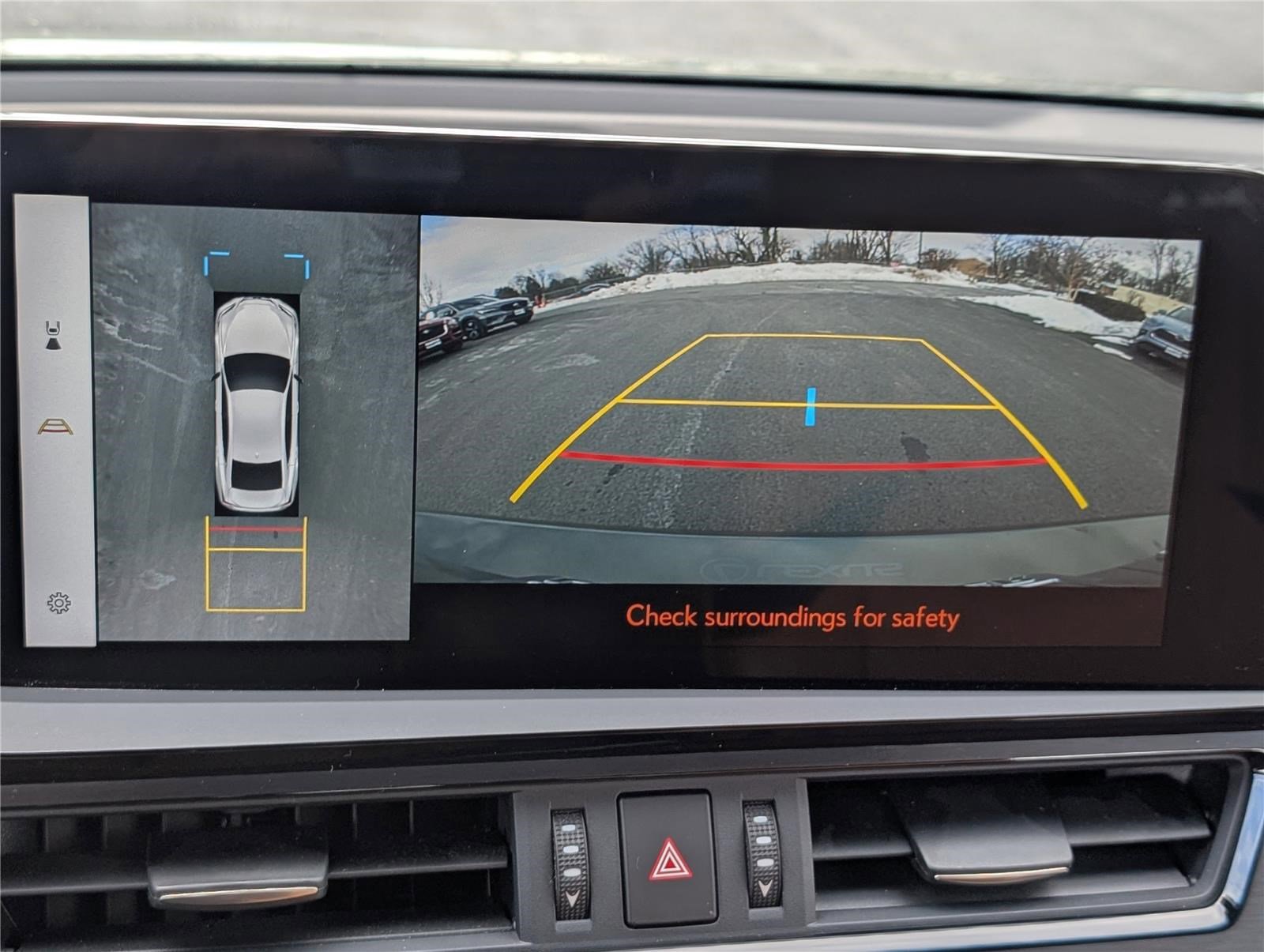 Used 2024 Lexus ES 350 w/ Technology Package image 27