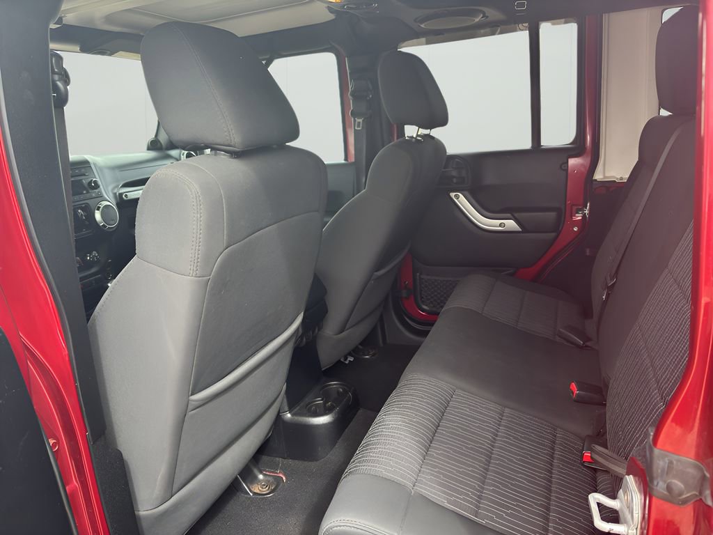 Used 2012 Jeep Wrangler Unlimited Sahara w/ Dual Top Group image 18