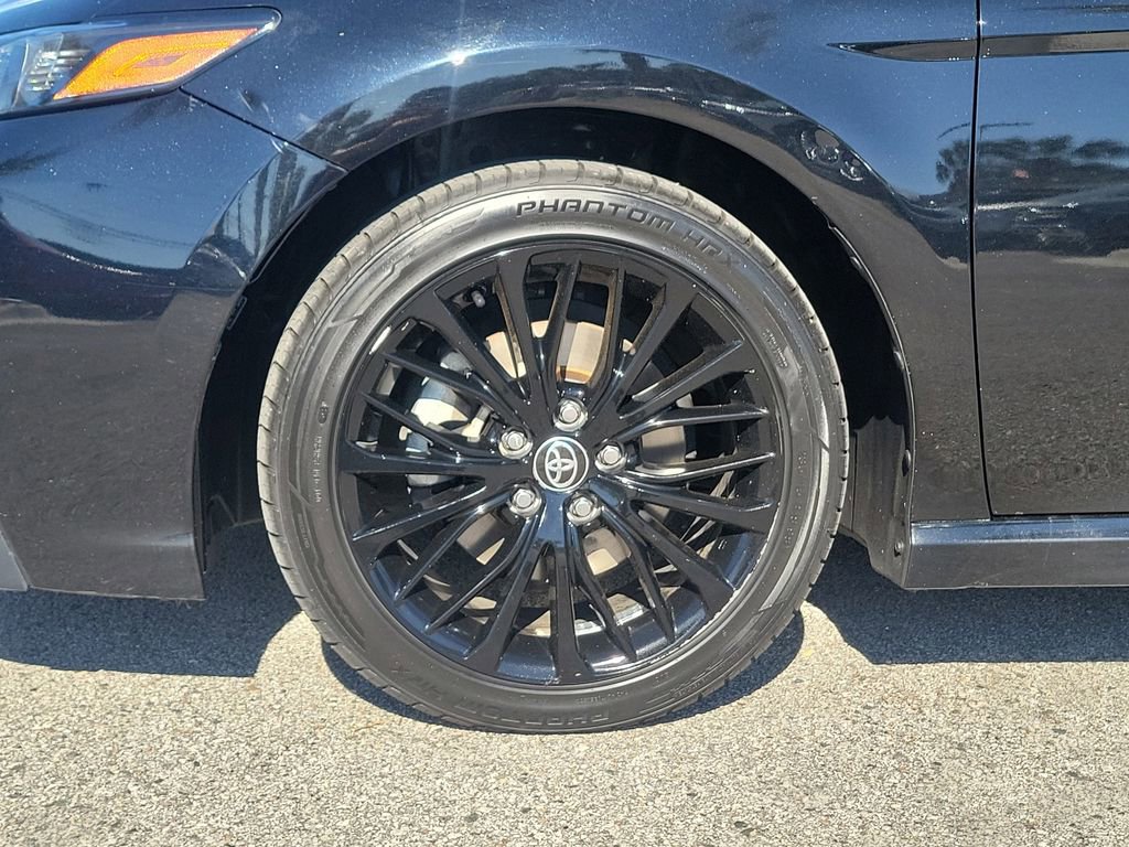 Used 2021 Toyota Camry SE w/ Convenience Package image 7