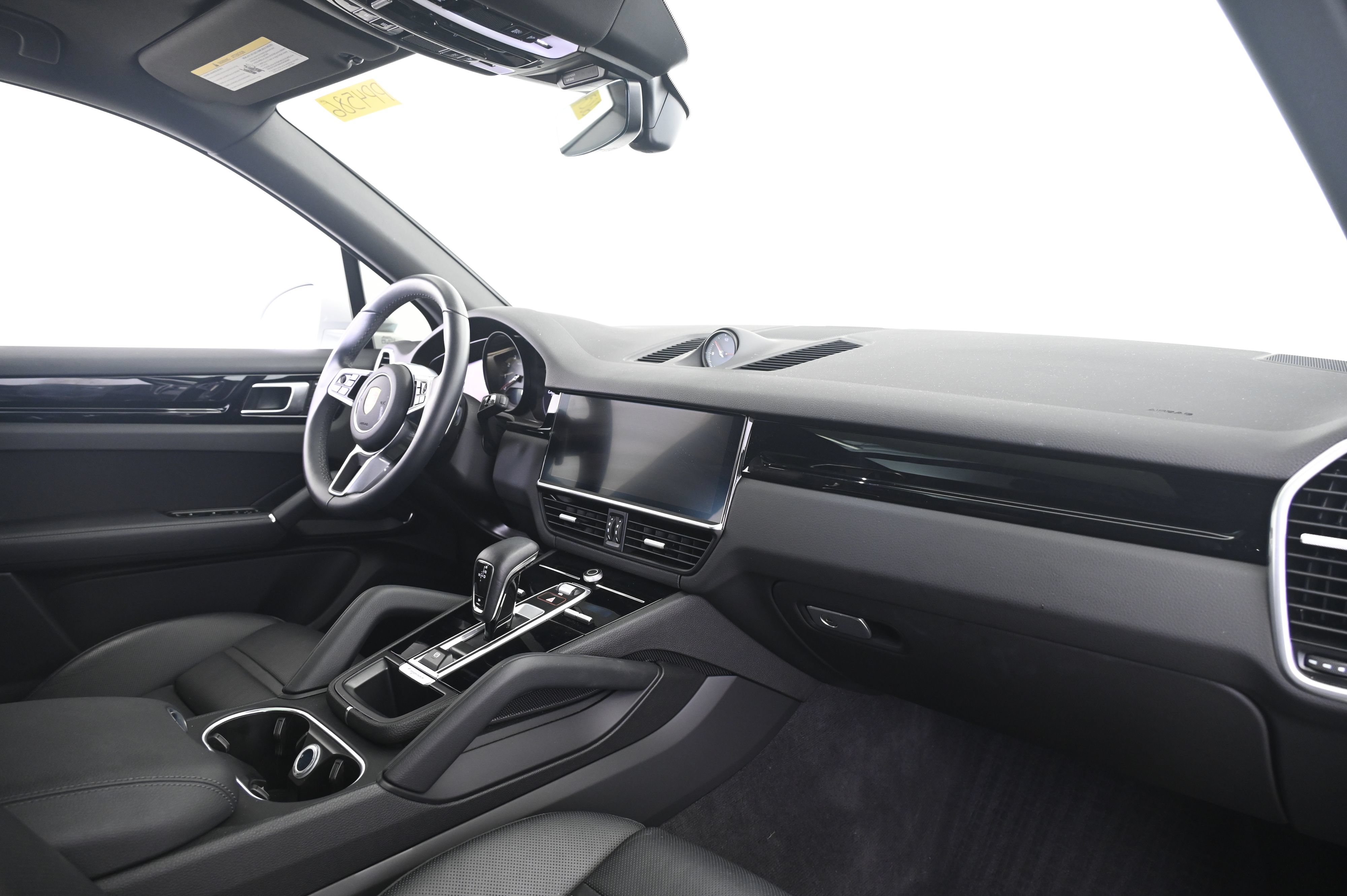 Certified 2023 Porsche Cayenne AWD/4WD image 22
