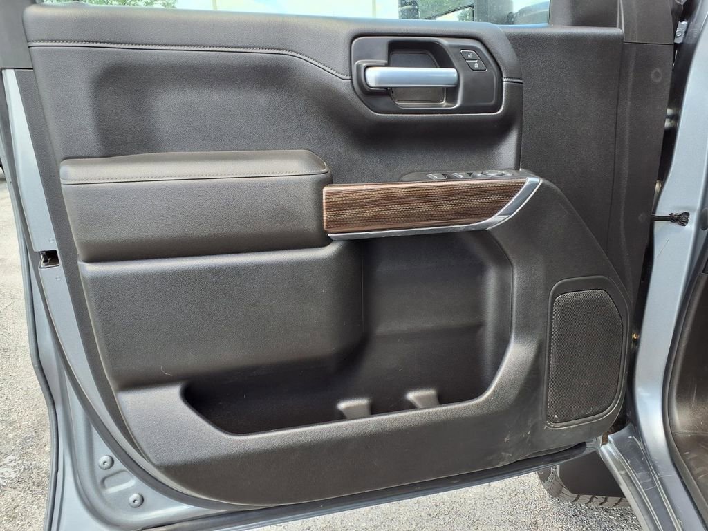 Used 2021 Chevrolet Silverado 1500 RST image 23