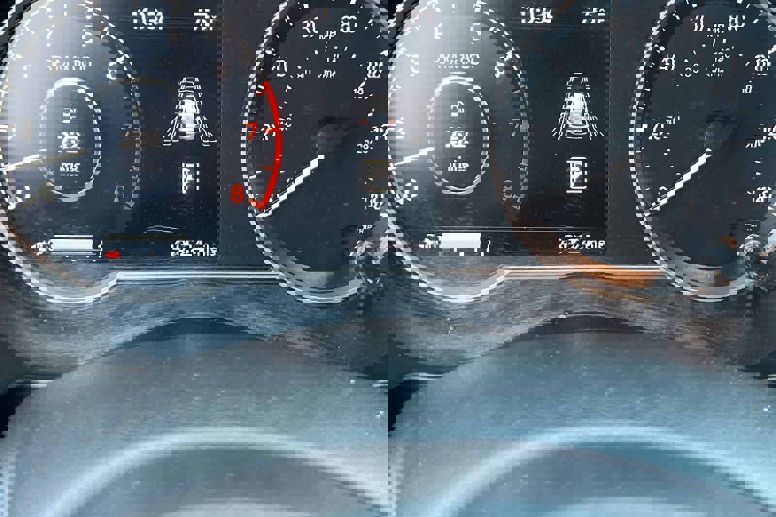 Used 2020 Nissan Kicks SV image 27