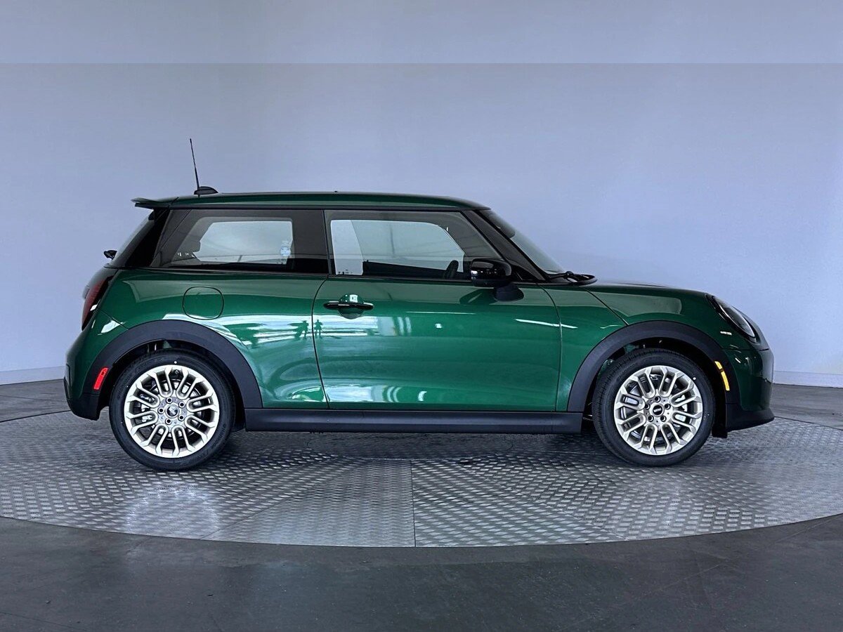 New 2026 MINI Cooper S FWD image 10
