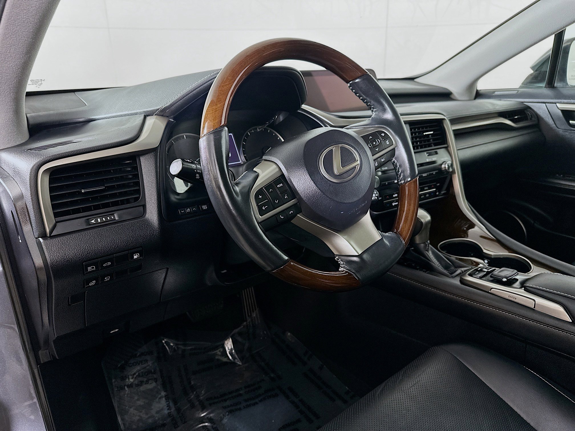 Used 2019 Lexus RX 450h AWD w/ Navigation Package image 9