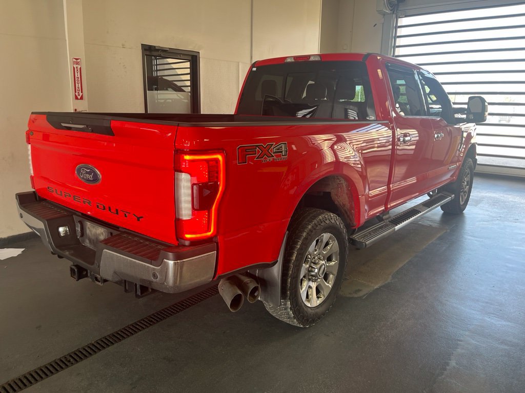 Used 2017 Ford F250 Lariat w/ Lariat Ultimate Package AWD/4WD image 8