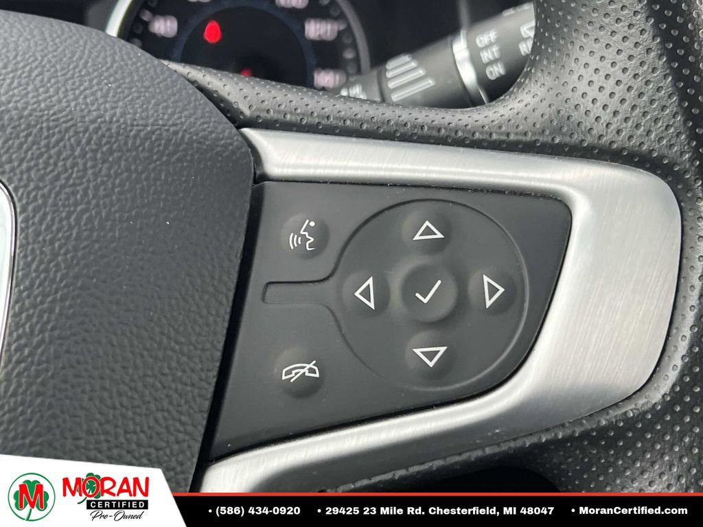 Used 2023 GMC Acadia SLE w/ LPO, Cargo Package AWD/4WD image 24
