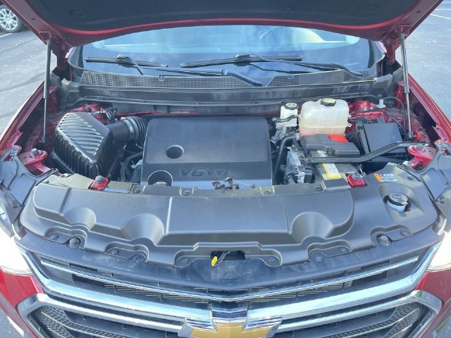 Certified 2021 Chevrolet Traverse LT FWD image 28