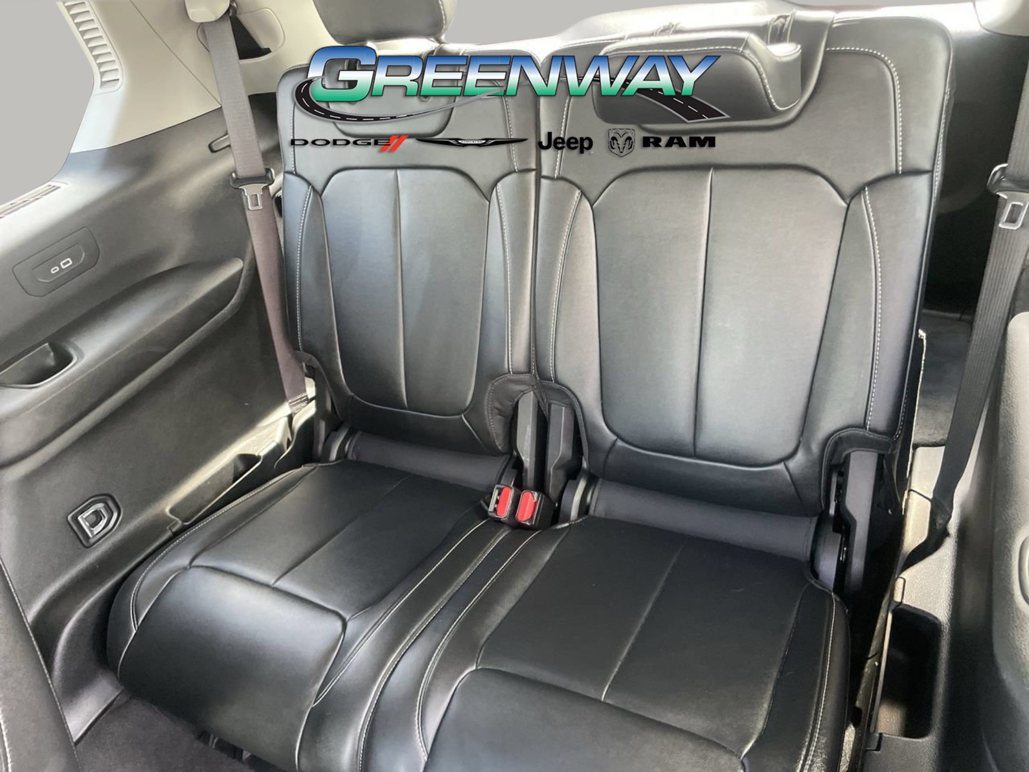 Used 2022 Jeep Grand Cherokee L Limited AWD/4WD image 18