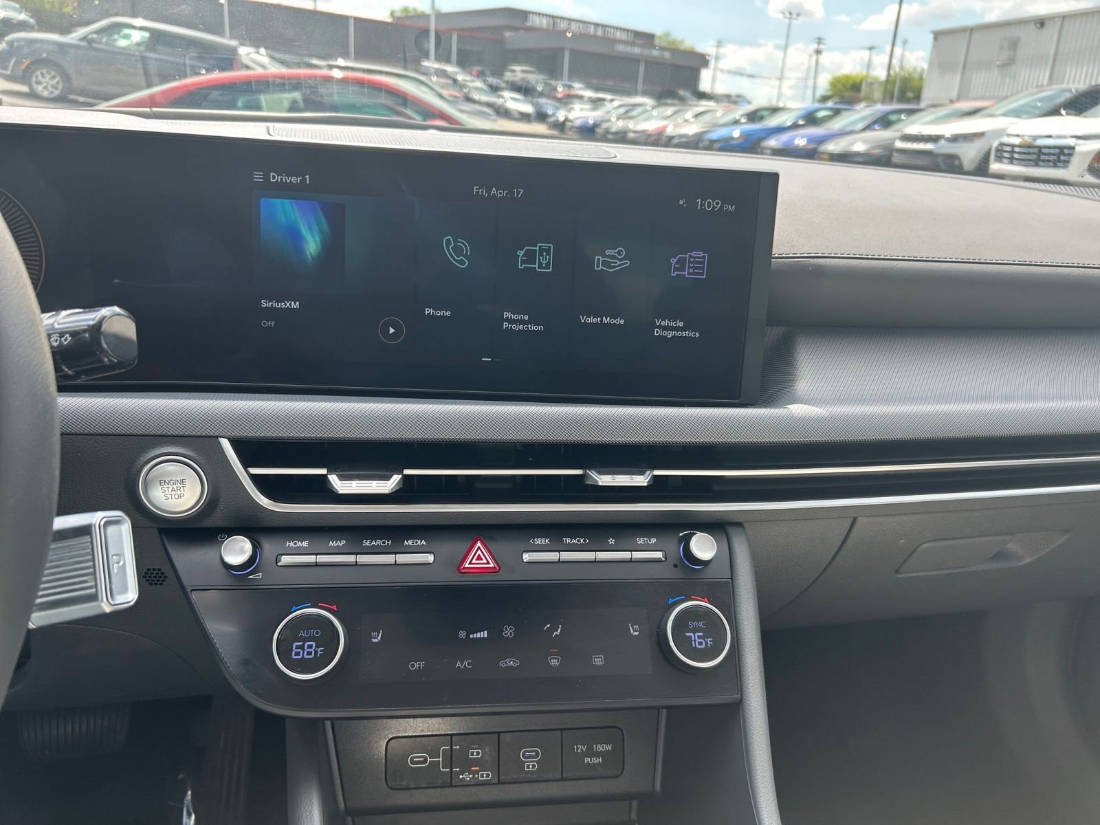 Used 2025 Hyundai Sonata SEL FWD image 17