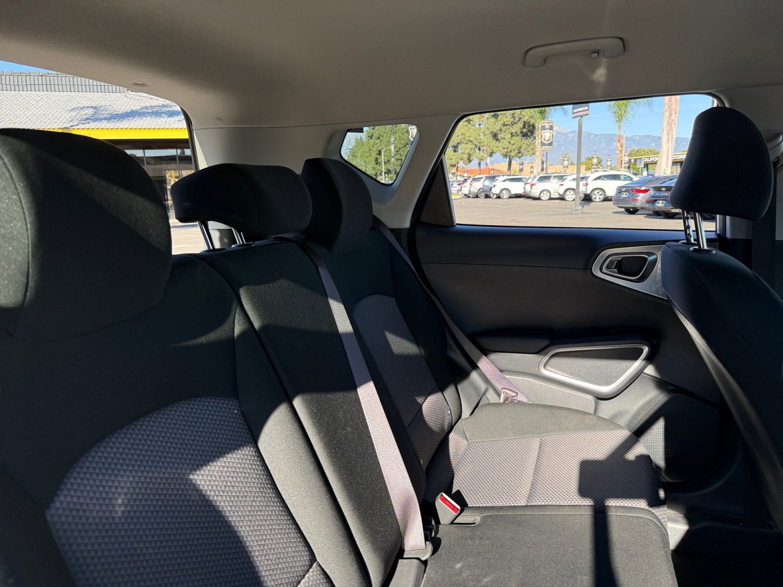 Used 2024 Kia Soul LX w/ Option Group 015 image 18