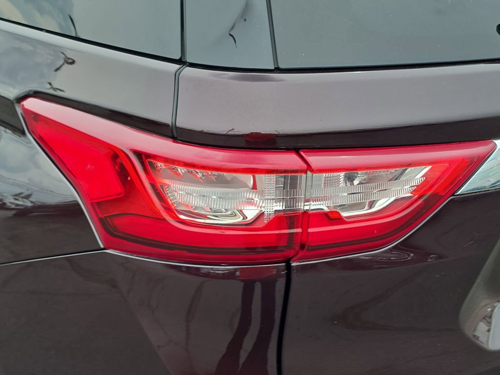 Used 2019 Chevrolet Traverse LT w/ LT Premium Package AWD/4WD image 35