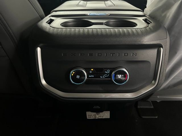 New 2025 Ford Expedition Max Active image 29