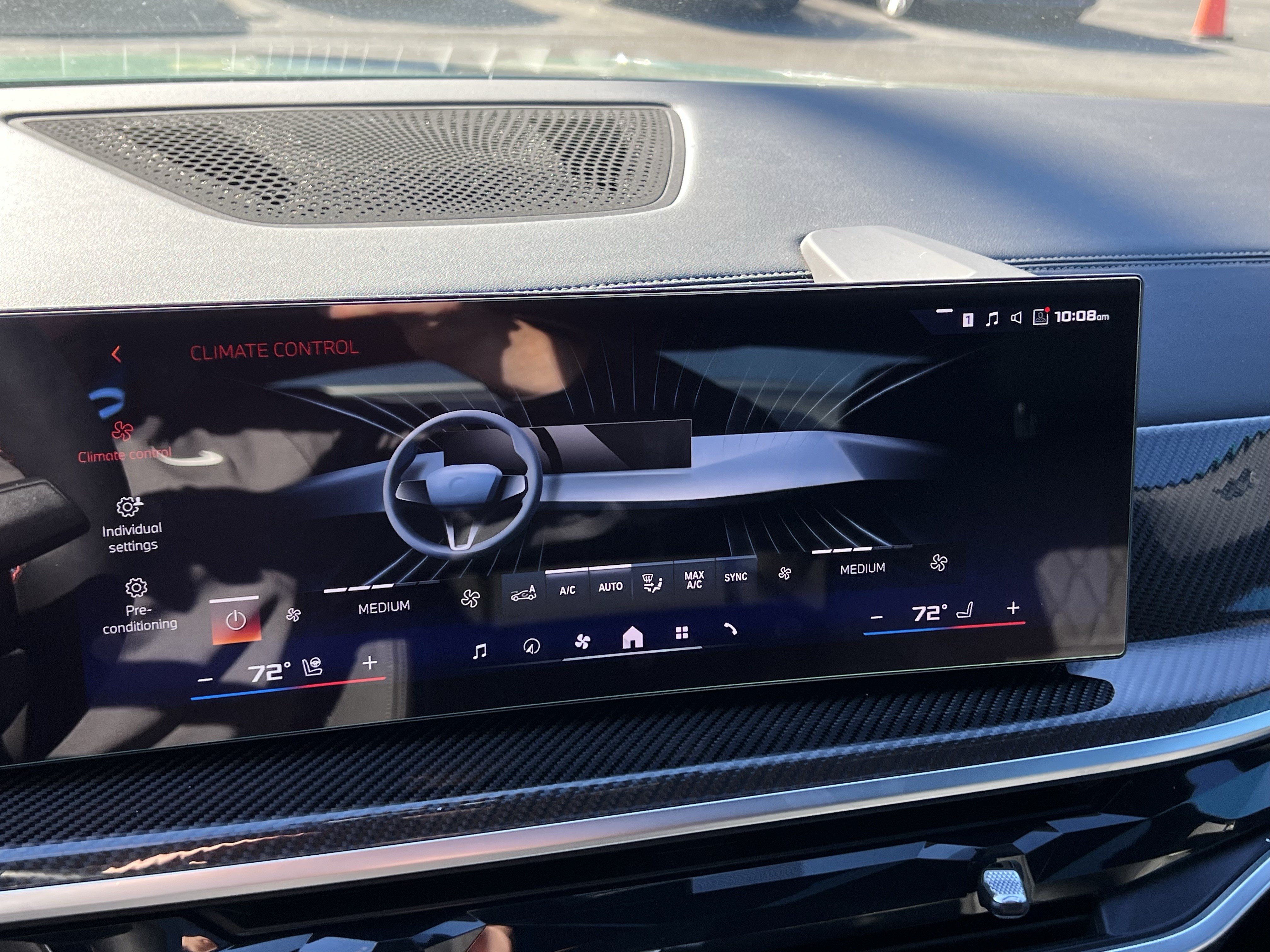 Certified 2026 BMW X6 M60i AWD/4WD image 30