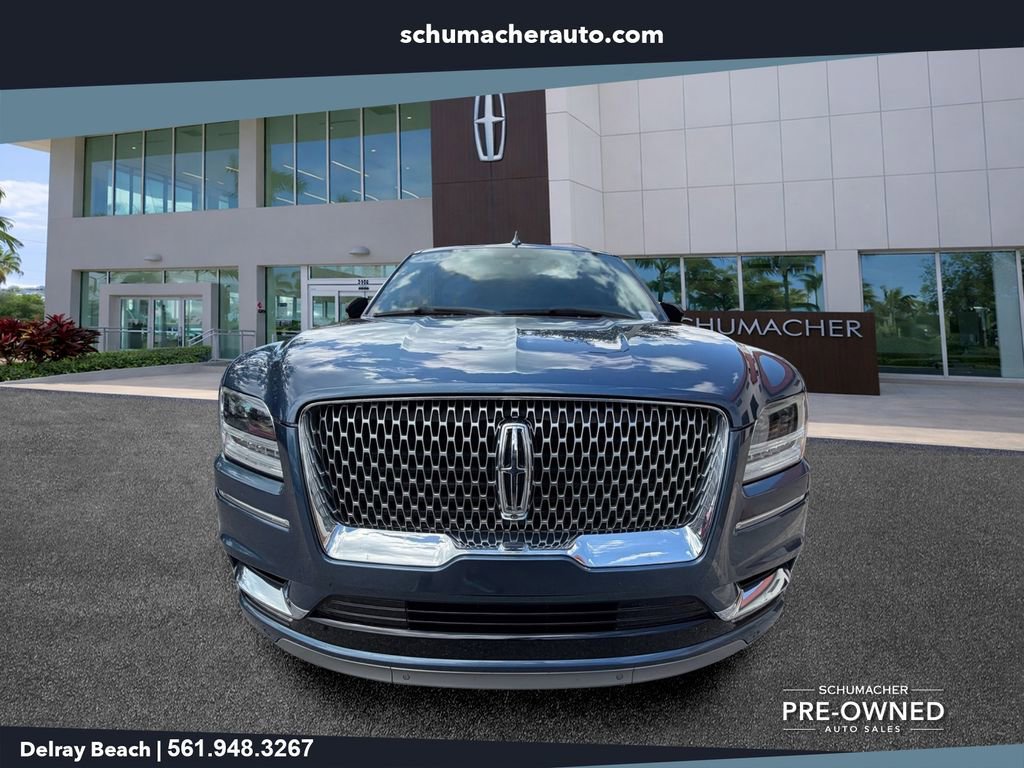 Used 2020 Lincoln Navigator Reserve w/ Cargo Convenience Package RWD image 2