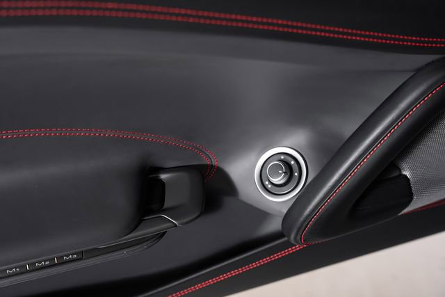 Used 2019 Ferrari GTC4Lusso AWD/4WD image 68