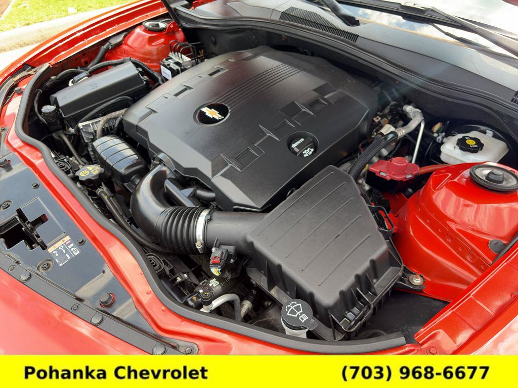 Used 2013 Chevrolet Camaro LT RWD image 30