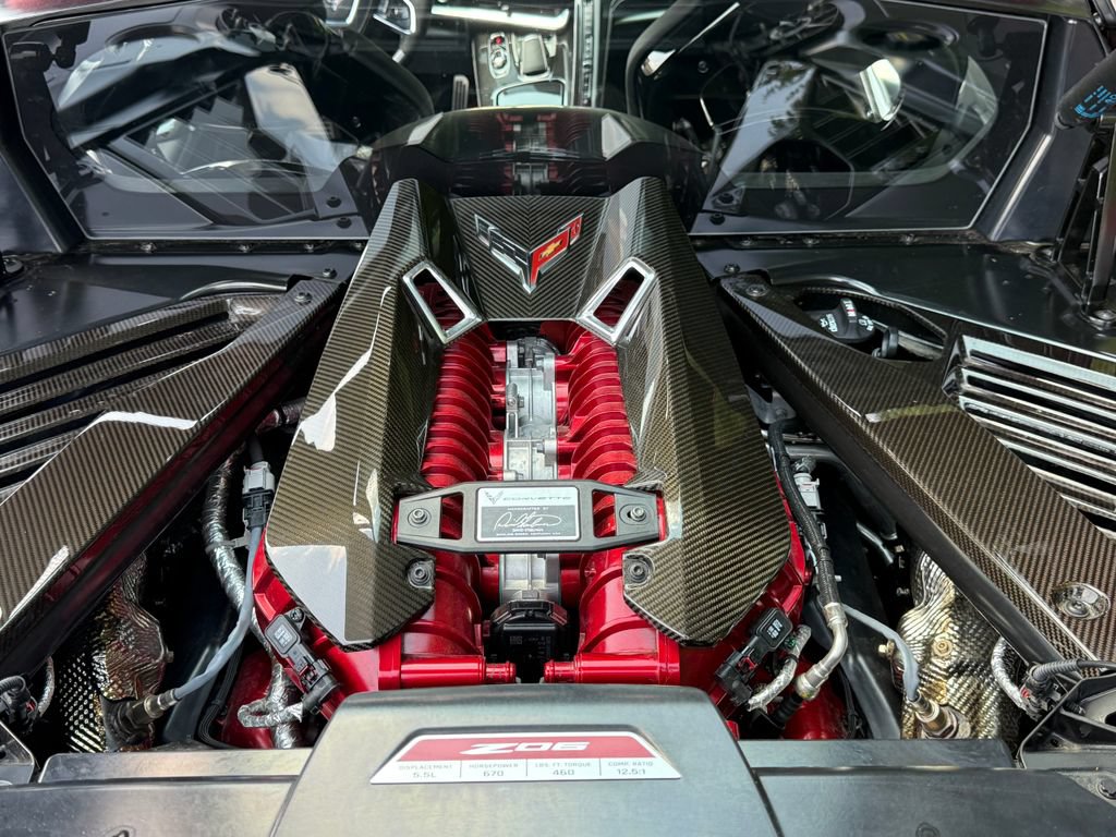 New 2025 Chevrolet Corvette Z06 RWD image 9