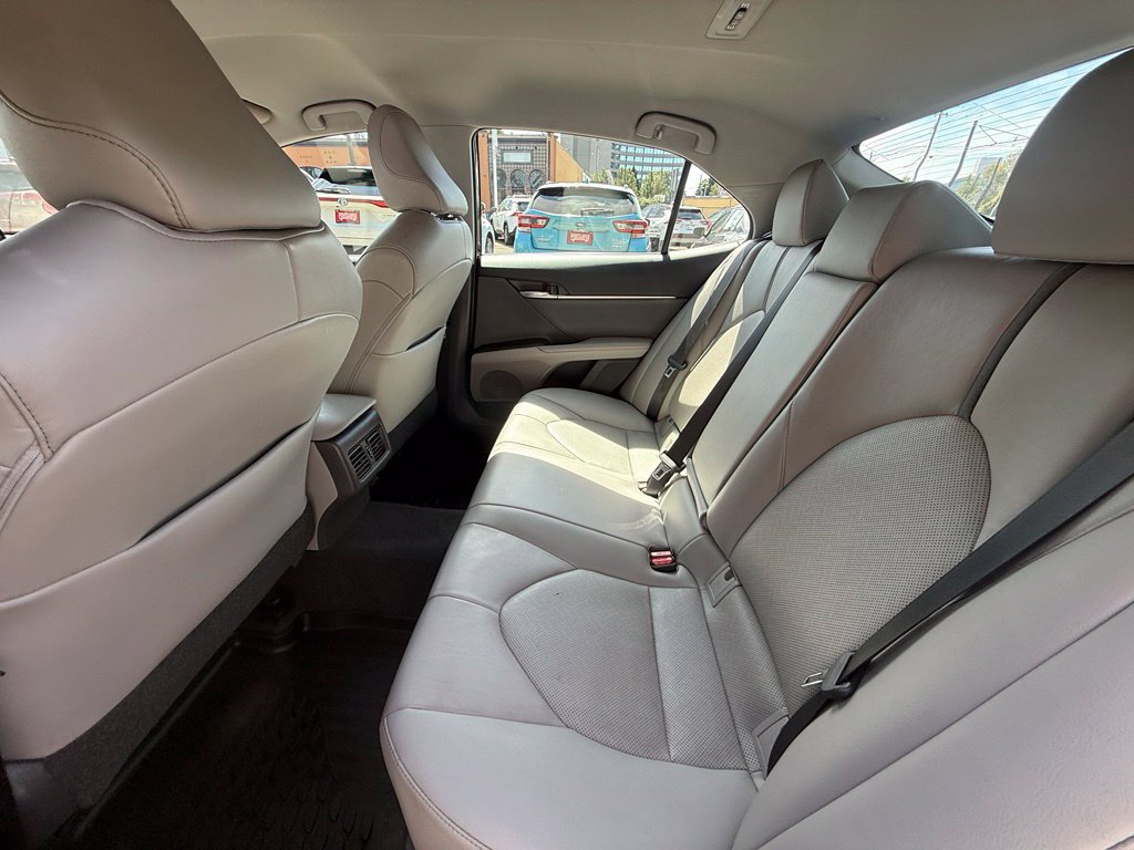 Used 2021 Toyota Camry XLE AWD/4WD image 14