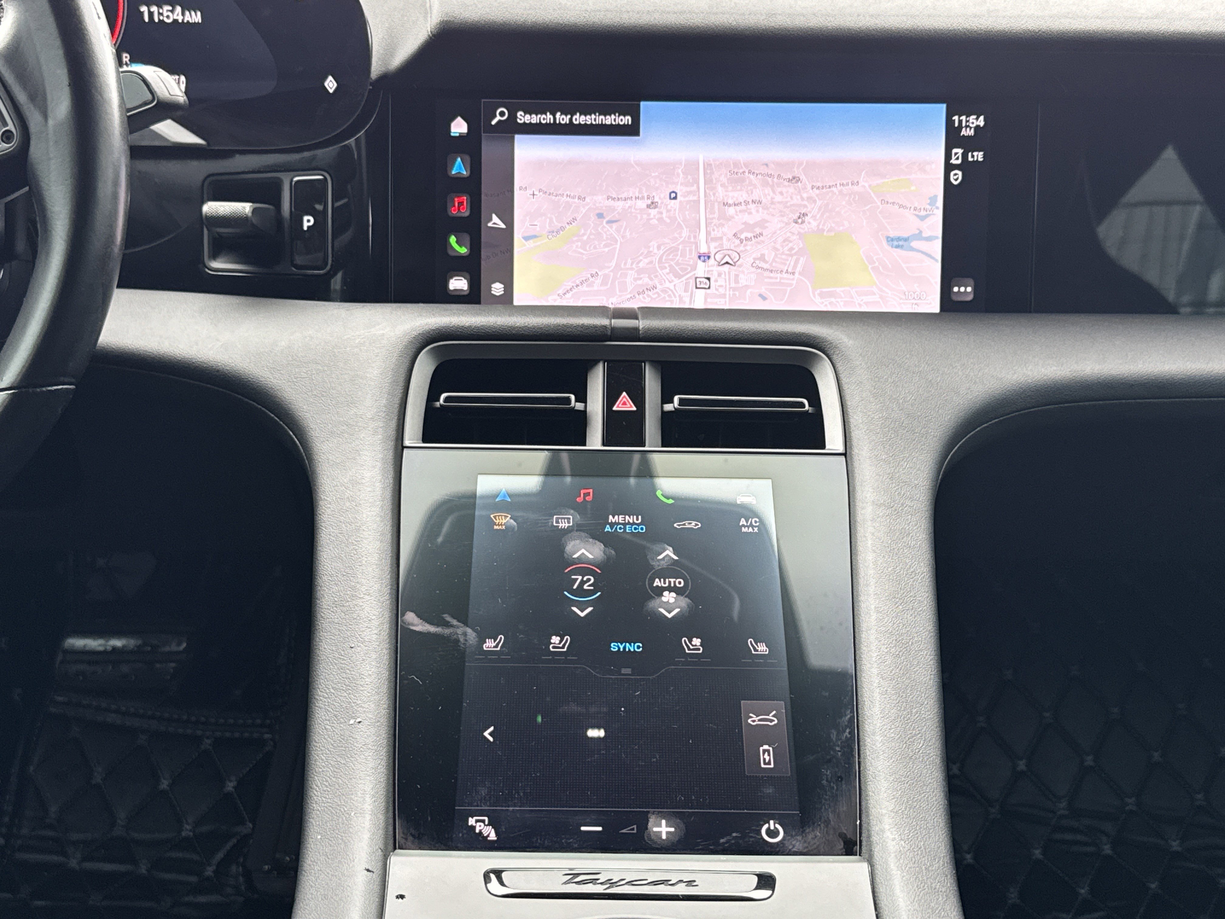 Used 2022 Porsche Taycan RWD image 29