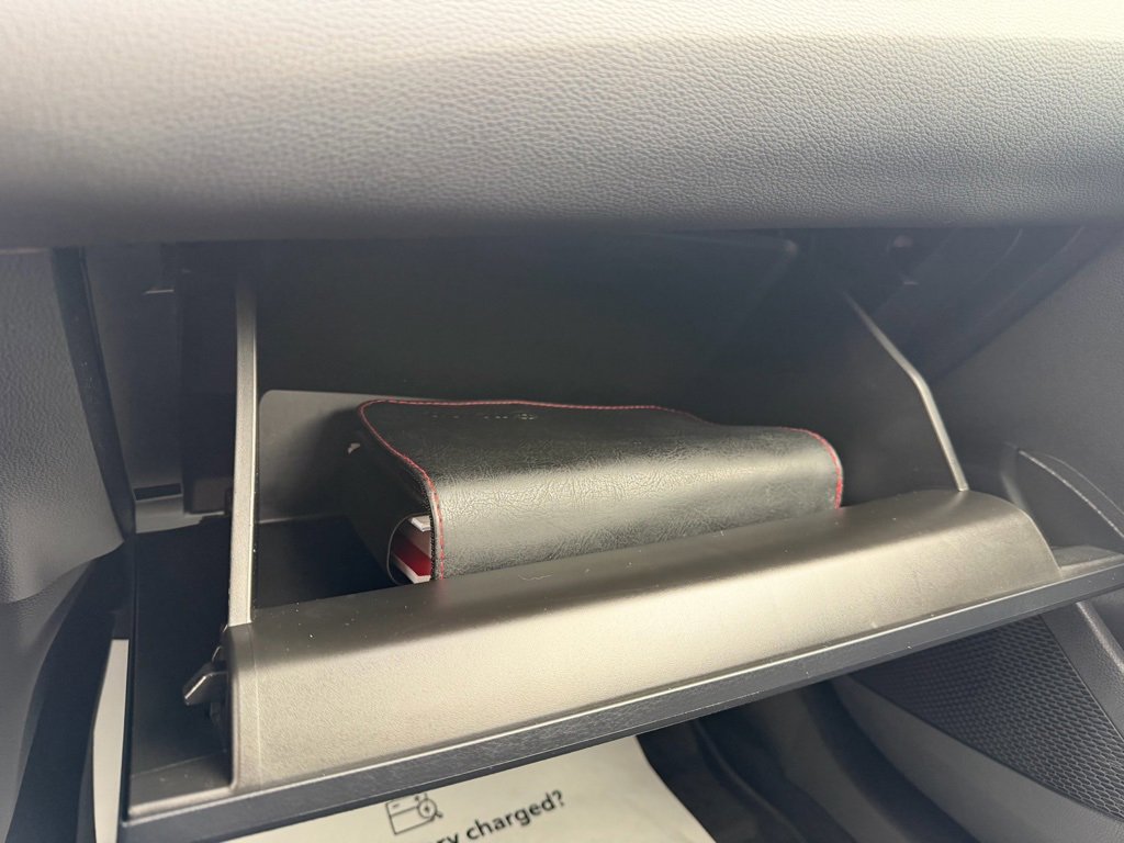 Used 2021 Toyota Corolla LE image 22