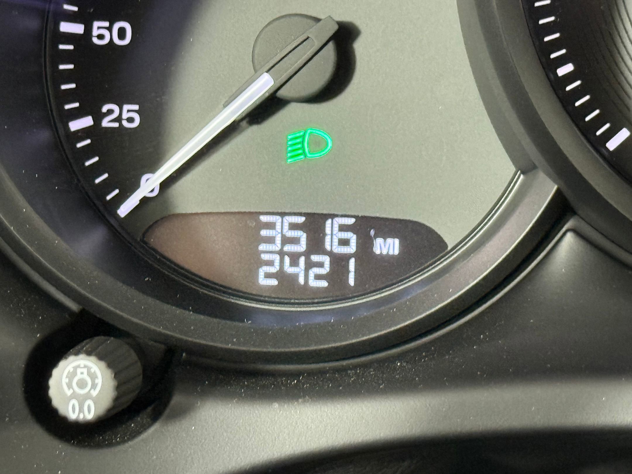 New 2025 Porsche Macan image 25