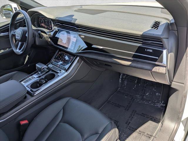 Used 2019 Audi Q8 Premium Plus w/ Premium Plus AWD/4WD image 25