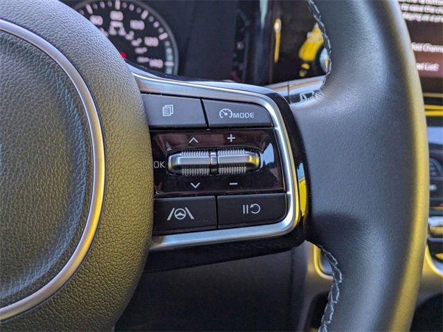 Used 2023 Kia Sorento S image 30
