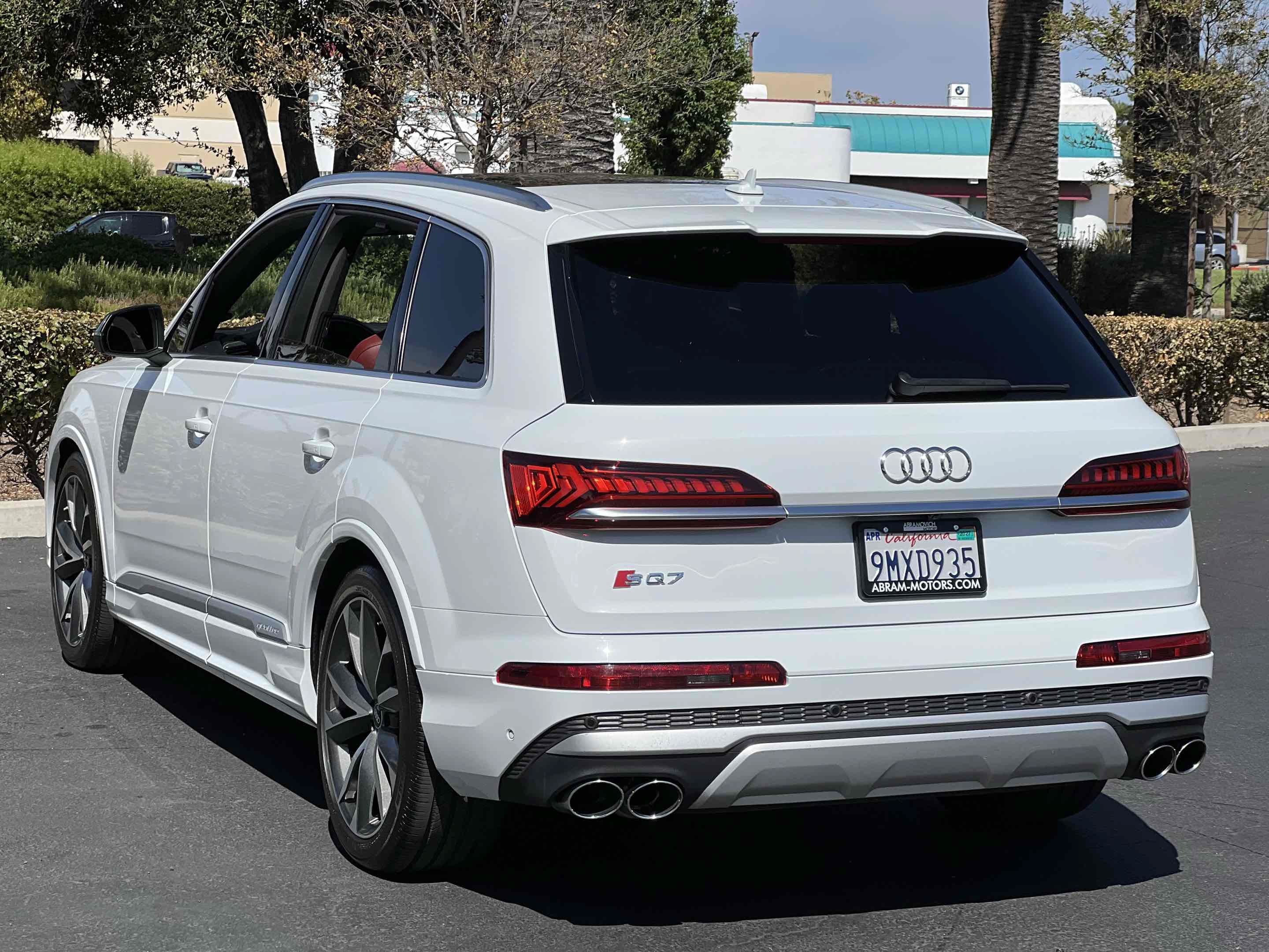Used 2022 Audi SQ7 Prestige w/ Prestige Package AWD/4WD image 19
