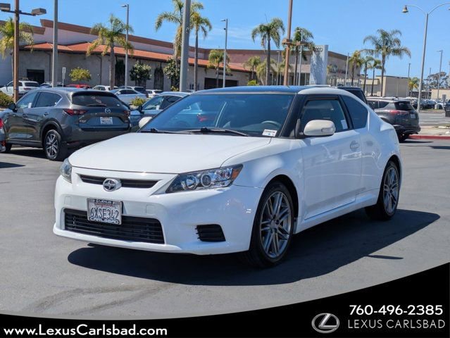 Used 2013 Scion tC FWD image 1