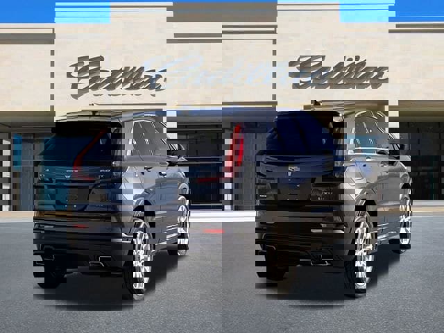 Certified 2021 Cadillac XT4 Luxury w/ Cold Weather Package image 4