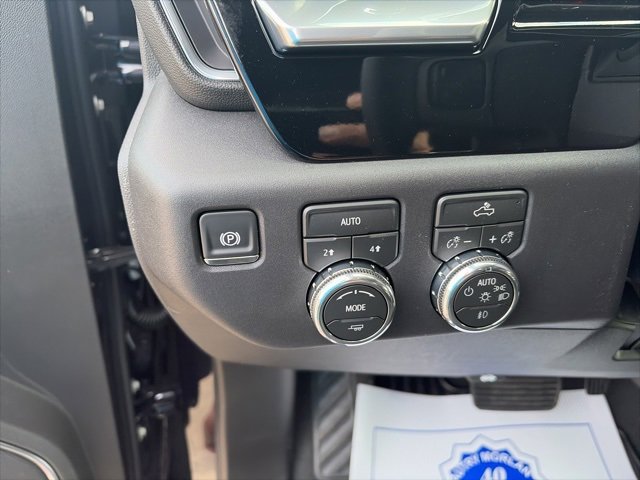 New 2026 GMC Sierra 1500 Elevation image 19