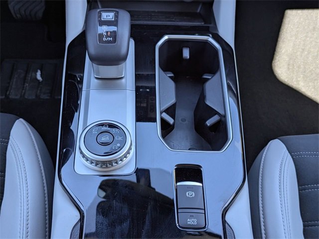 New 2025 Mitsubishi Outlander SE image 22