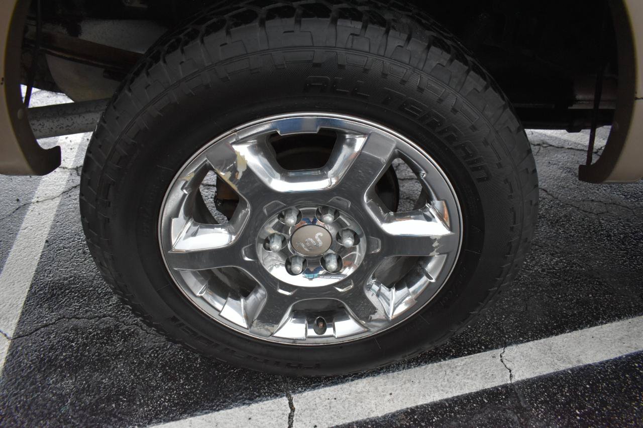Used 2013 Ford F150 King Ranch w/ King Ranch Luxury Pkg AWD/4WD image 33