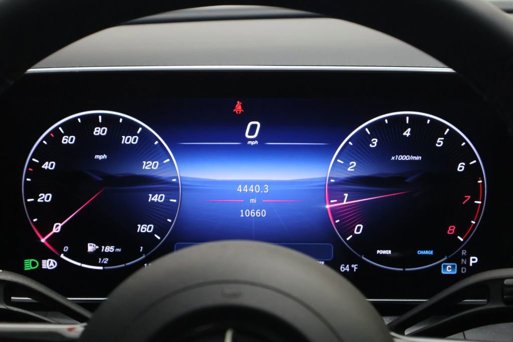Certified 2025 Mercedes-Benz GLC 300 4MATIC image 18